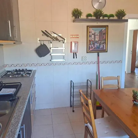 Moradia T2 Com Vista A Serra - Alverca Vakantiehuis Alverca do Ribatejo