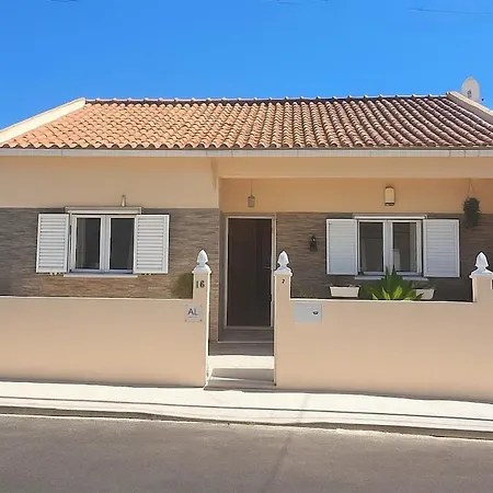 Moradia T2 Com Vista A Serra - Alverca Prázdninový dům *
