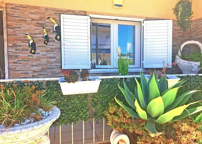 Moradia T2 Com Vista A Serra - Alverca Holiday home *