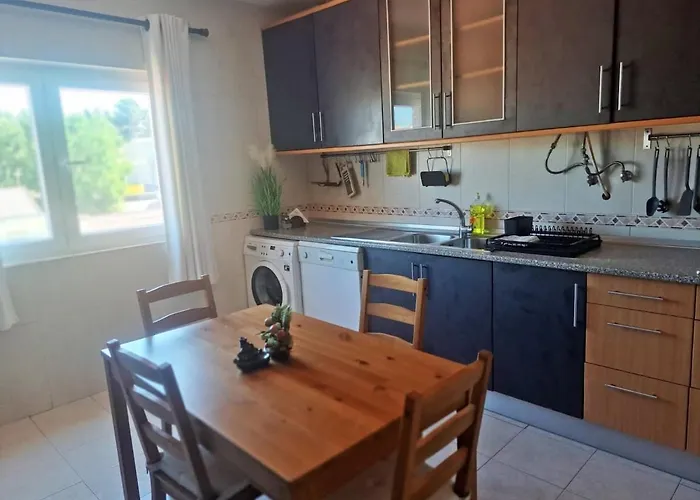 Moradia T2 Com Vista A Serra - Alverca Holiday home *